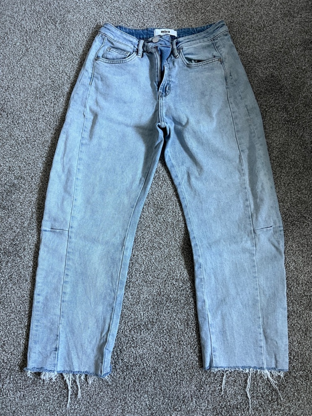 Mica Barrel Ankle Length Jeans
